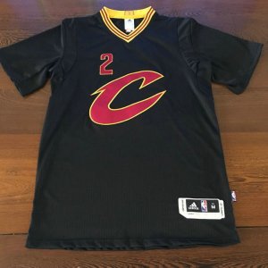 Maillot De Basket Cleveland Cavaliers Kyrie Irving 2 Big C Manches Courtes Ball Shirt Brode AU Fabric Noir